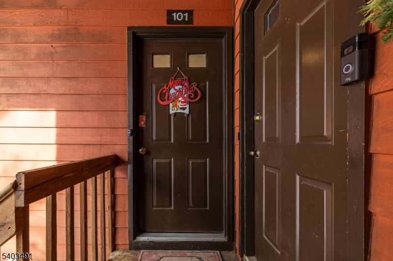 Village Commons - Residential