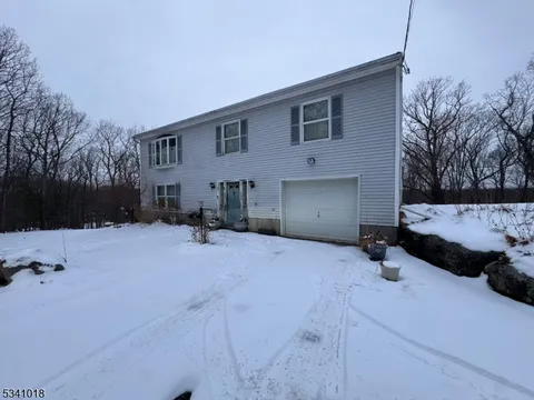 MLS: 3948300