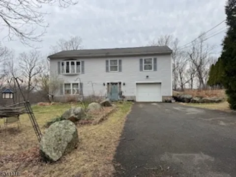 MLS: 3948300