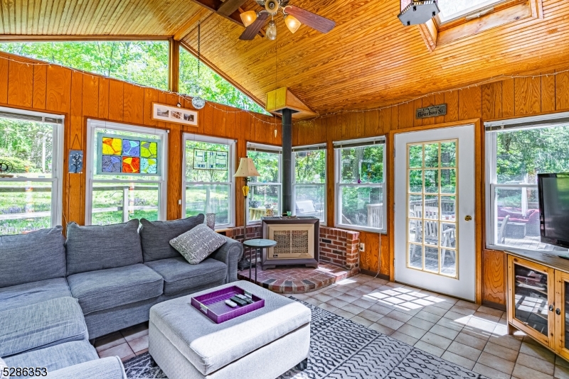 Rock Ridge - Residential