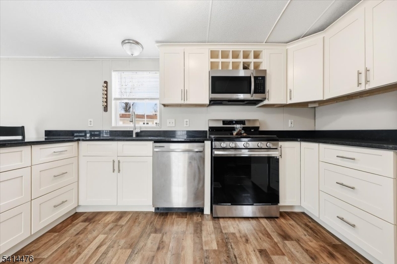 Riverview Senior Park - Residential