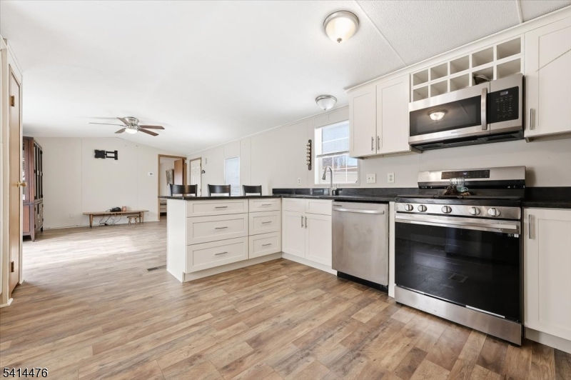 Riverview Senior Park - Residential