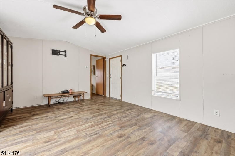 Riverview Senior Park - Residential