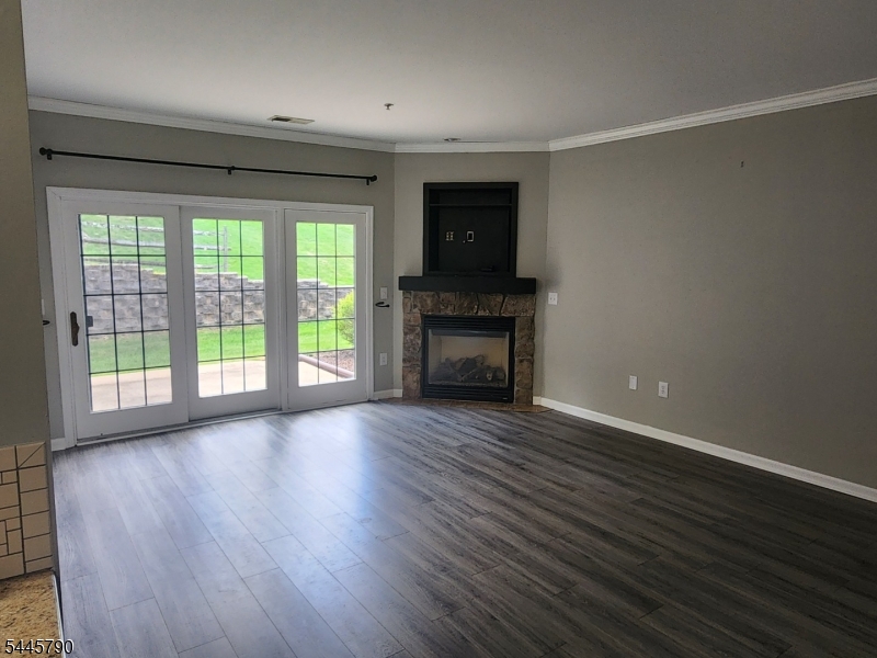 Photo 1 of 22 — 10 Maple Cres 13, Vernon Twp., NJ 07462