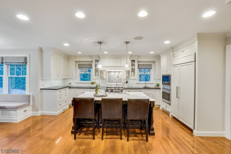 SOUTH MOUNTAIN ESTATES - Residential