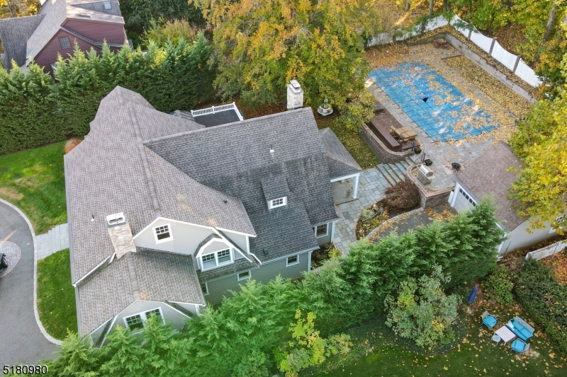 SOUTH MOUNTAIN ESTATES - Residential