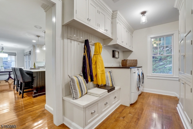 SOUTH MOUNTAIN ESTATES - Residential