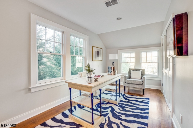 SOUTH MOUNTAIN ESTATES - Residential