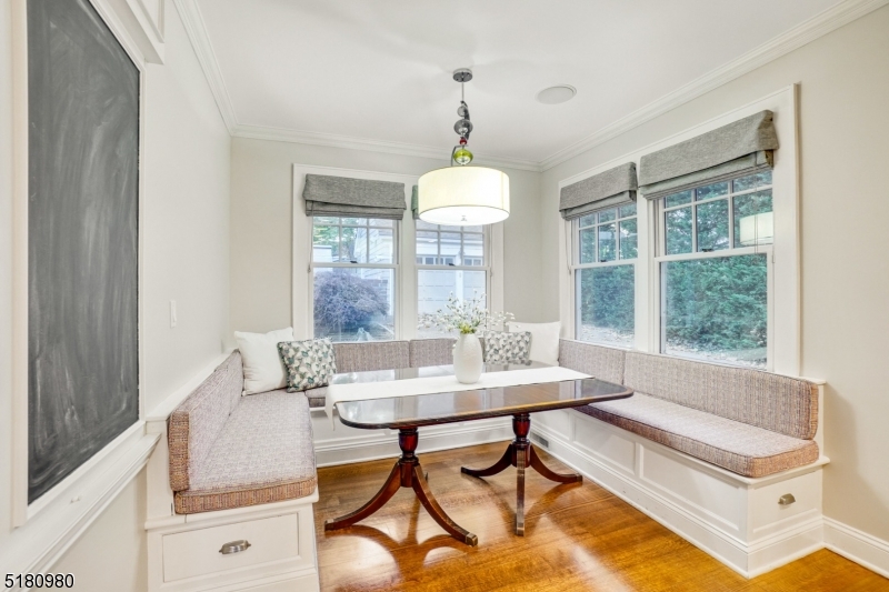 SOUTH MOUNTAIN ESTATES - Residential