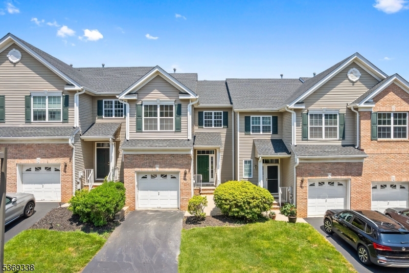 Montgomery Hills - Residential