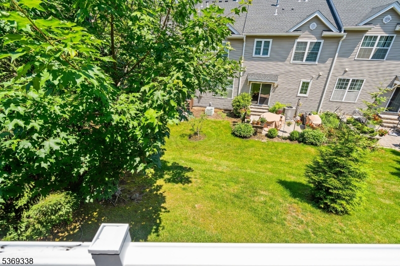 Montgomery Hills - Residential