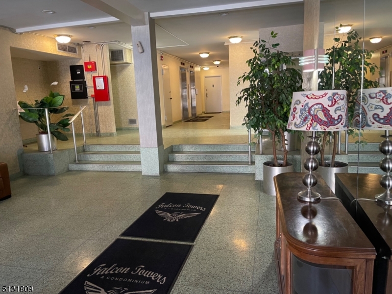 FALCON TOWERS CONDOMINIUM - Residential