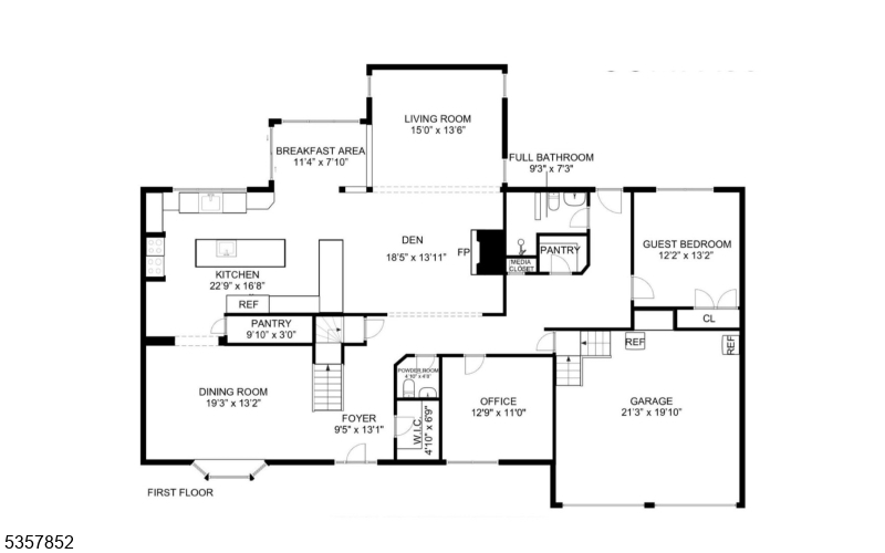 Main image without alt text