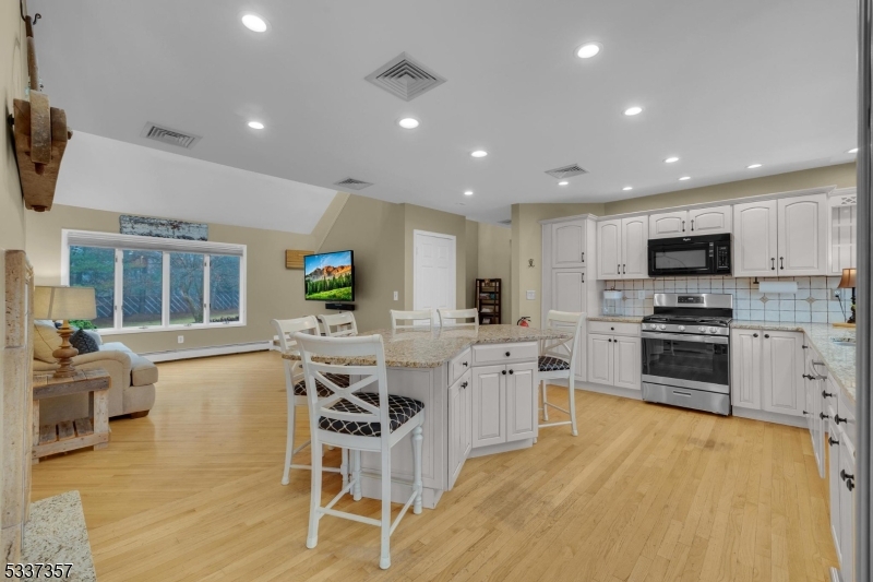 Schooleys Mtn - Residential