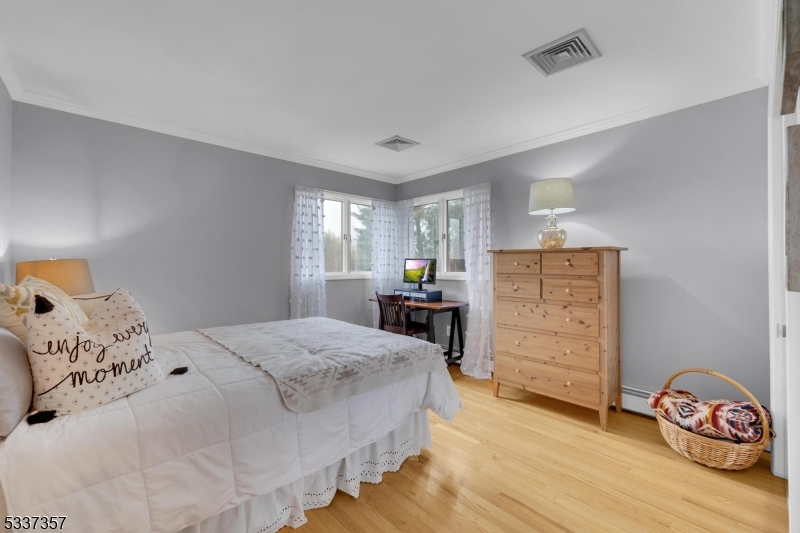 Schooleys Mtn - Residential