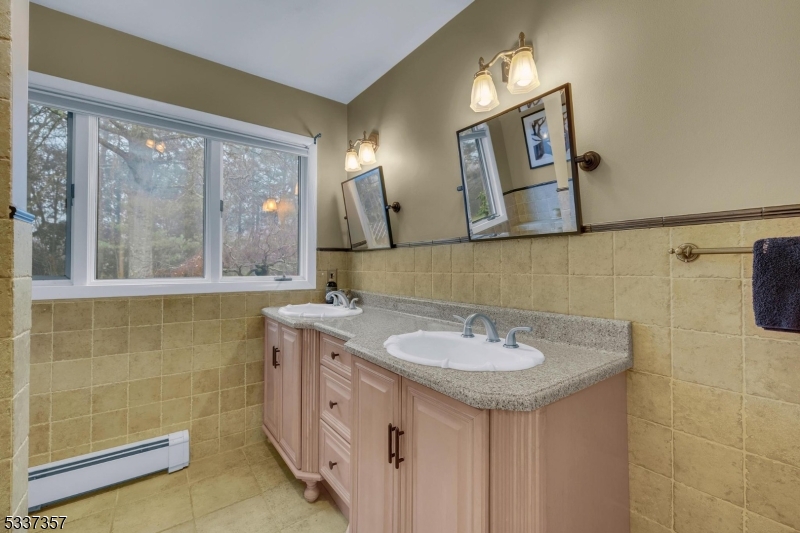 Schooleys Mtn - Residential