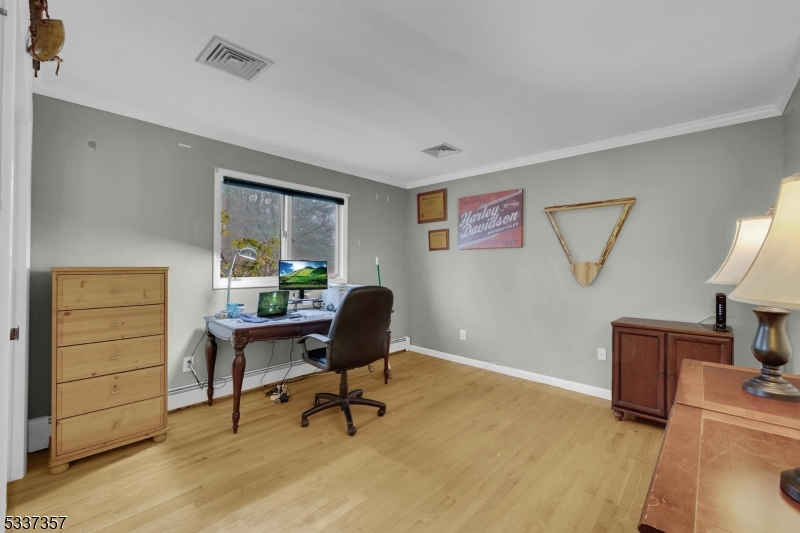 Schooleys Mtn - Residential