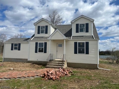 MLS: 3964015