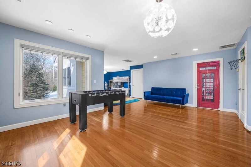 Valhalla - Residential