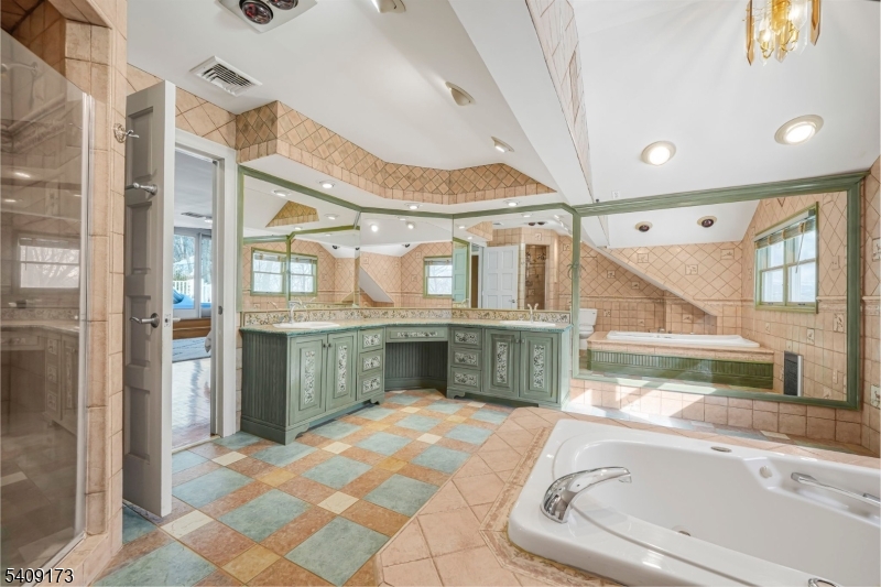 Valhalla - Residential