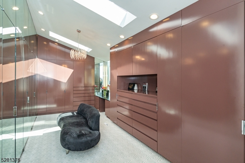 Summit Woods - Residential