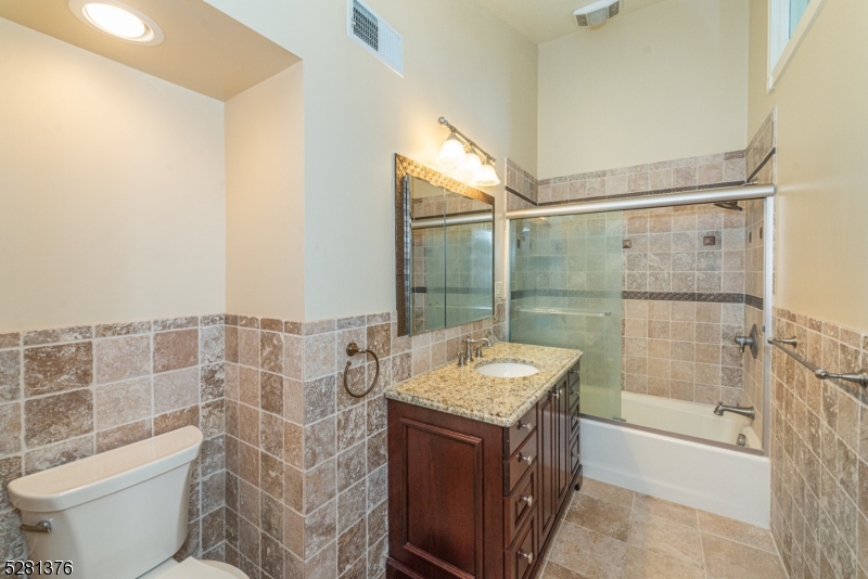 Summit Woods - Residential