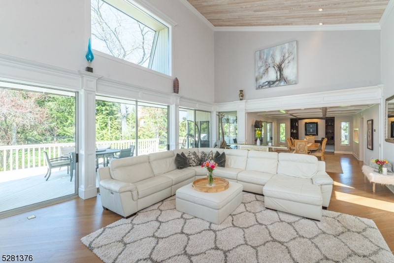 Summit Woods - Residential