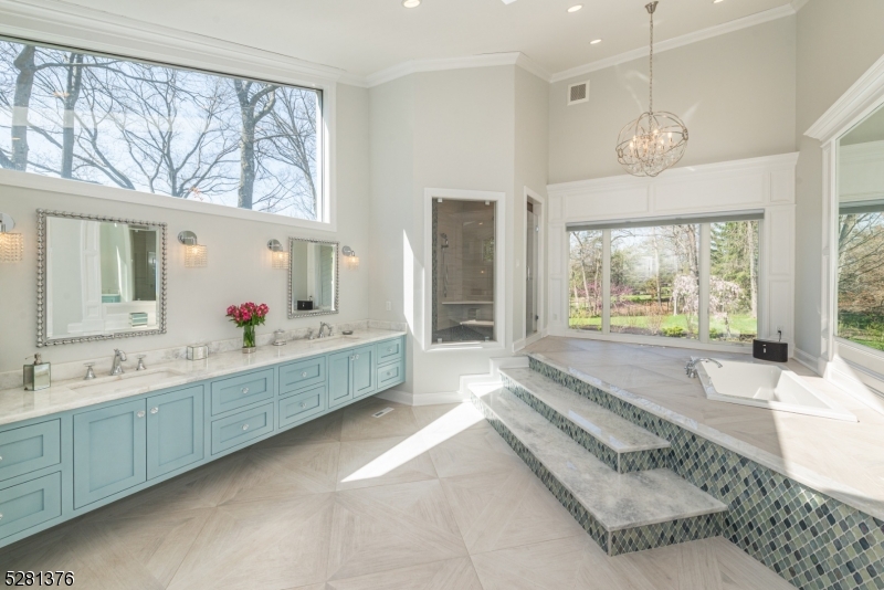 Summit Woods - Residential