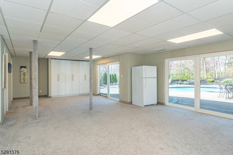 Summit Woods - Residential