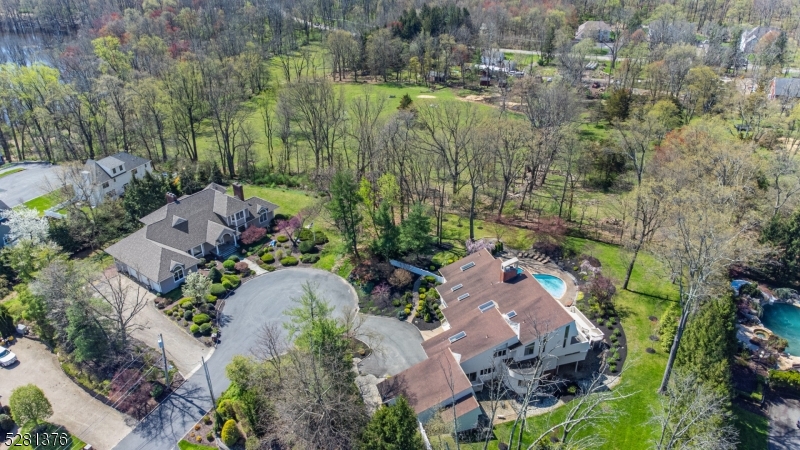 Summit Woods - Residential