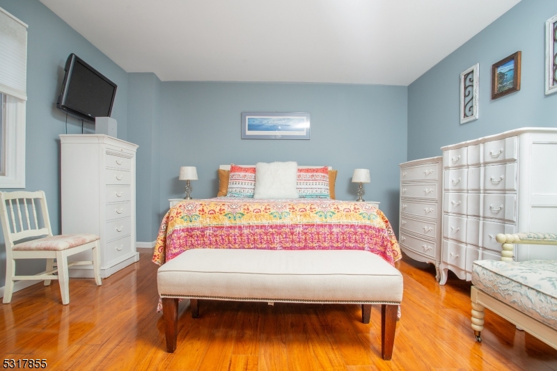 Deer Hill - Residential