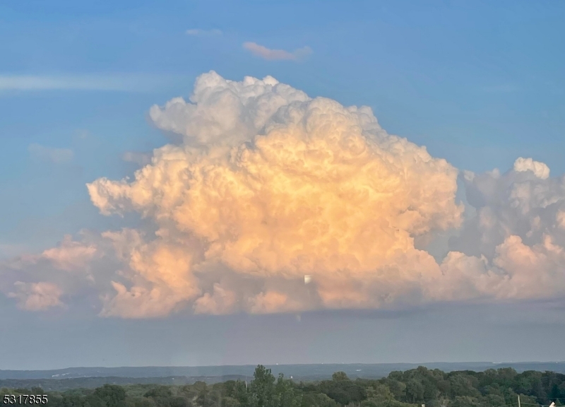 Deer Hill - Residential