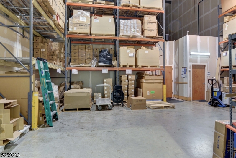 West Park Business Center - Commercial Sale