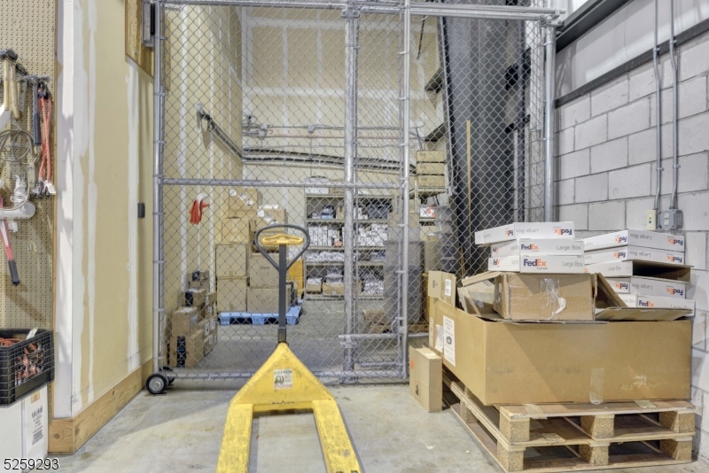 West Park Business Center - Commercial Sale