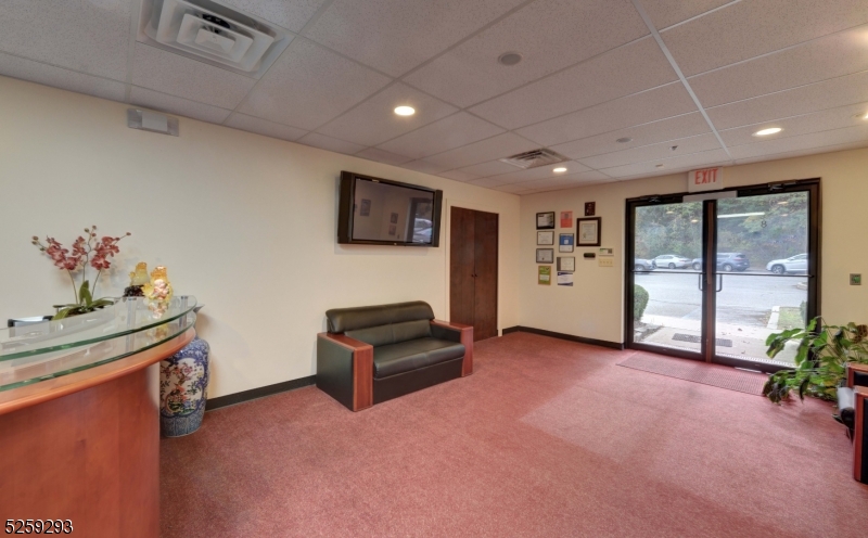 West Park Business Center - Commercial Sale