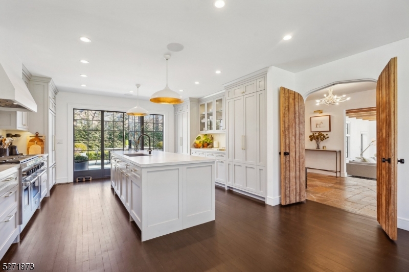 Estate - Residential