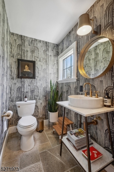 Estate - Residential