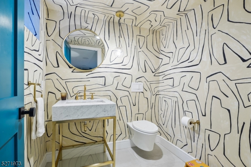 Estate - Residential