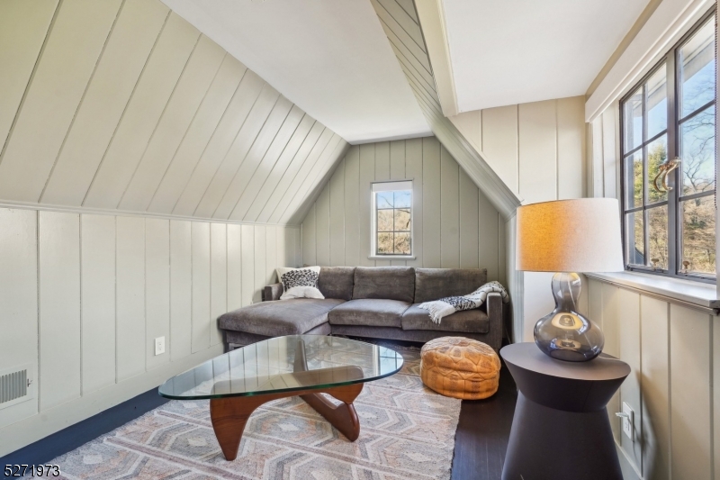 Estate - Residential