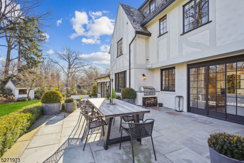 Estate - Residential