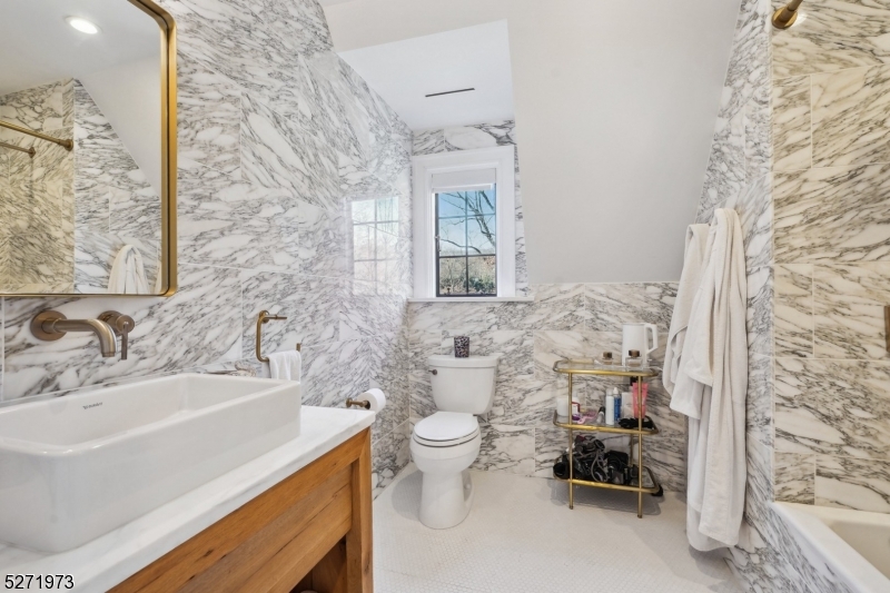 Estate - Residential