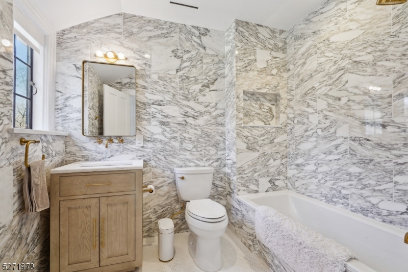 Estate - Residential