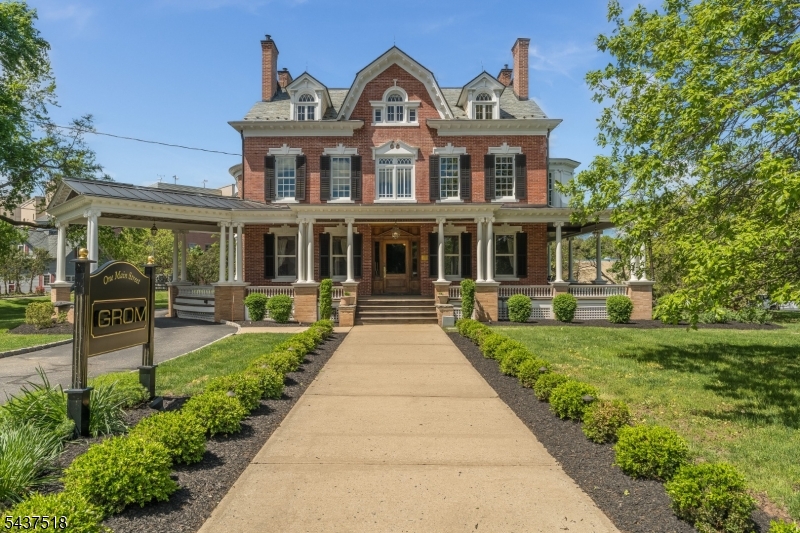 Photo 1 of 48 — 1 Main St, Flemington Boro, NJ 08822