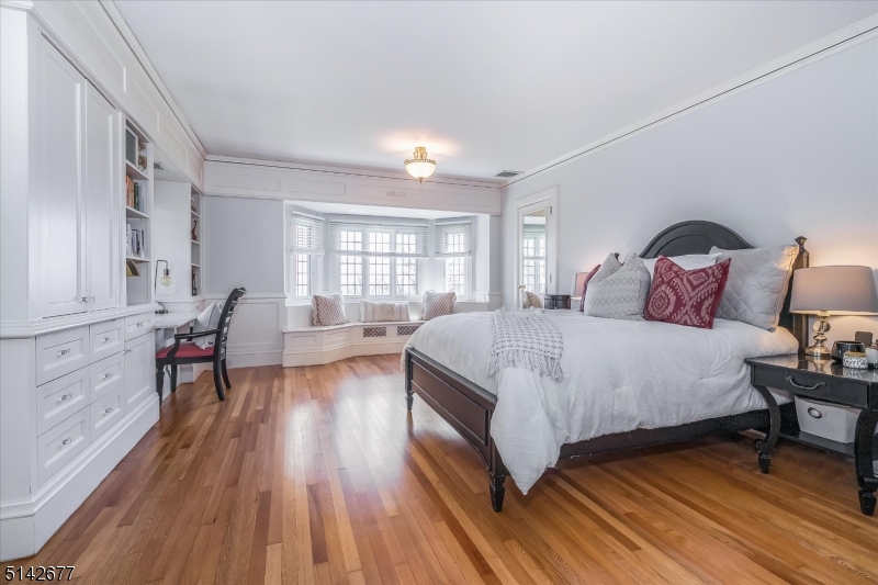 Mountain Historic - Residential