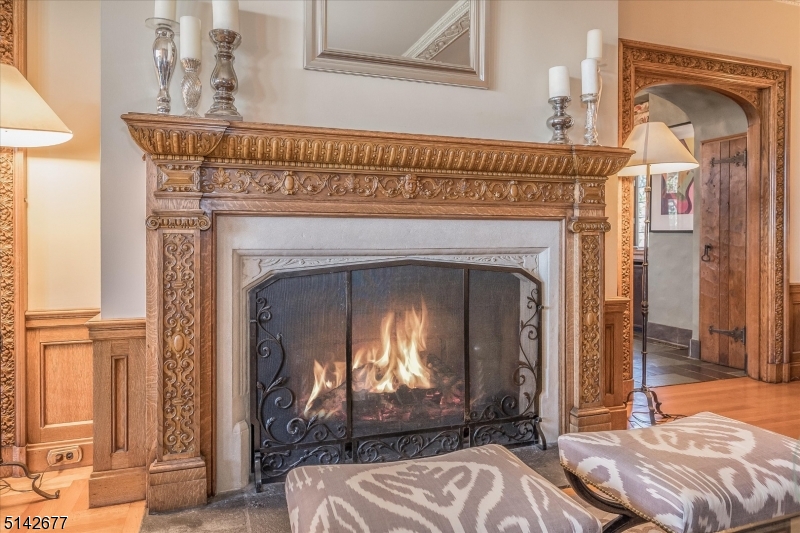 Mountain Historic - Residential