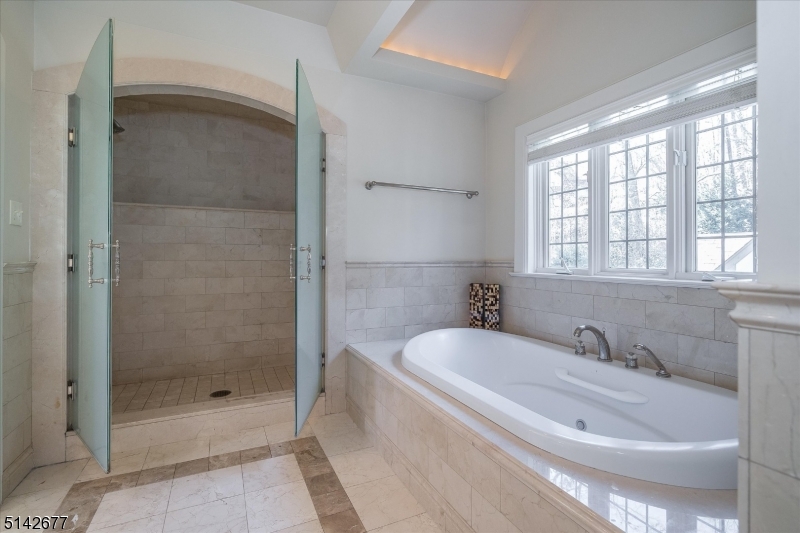 Mountain Historic - Residential