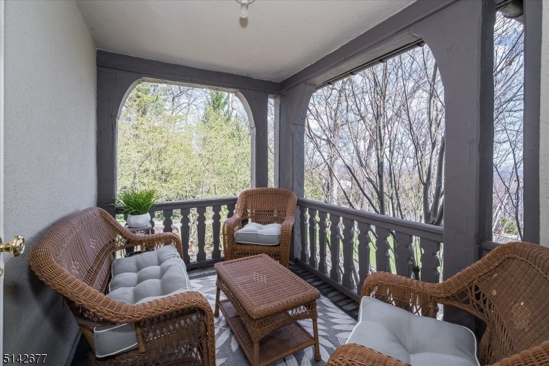 Mountain Historic - Residential