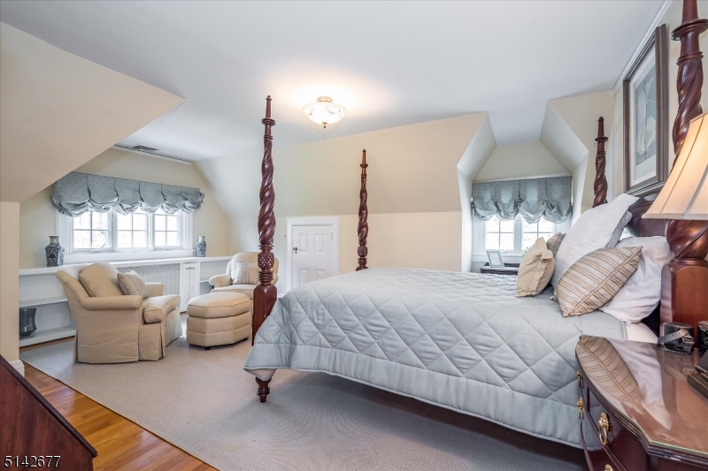 Mountain Historic - Residential