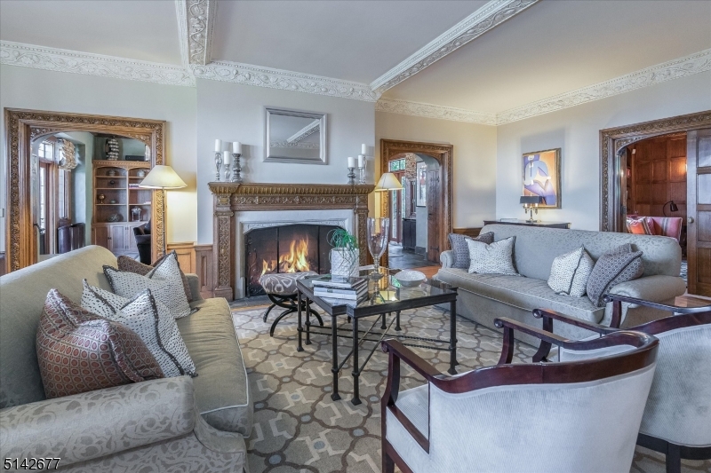 Mountain Historic - Residential