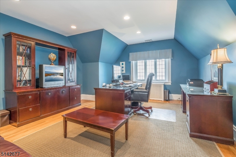 Mountain Historic - Residential